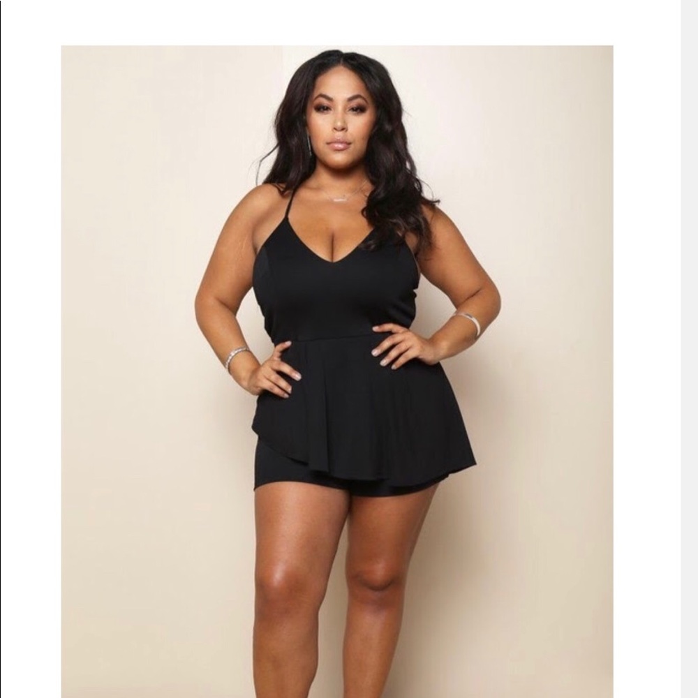 New✨✨✨✨ Curvy Plus-Size  Romper
